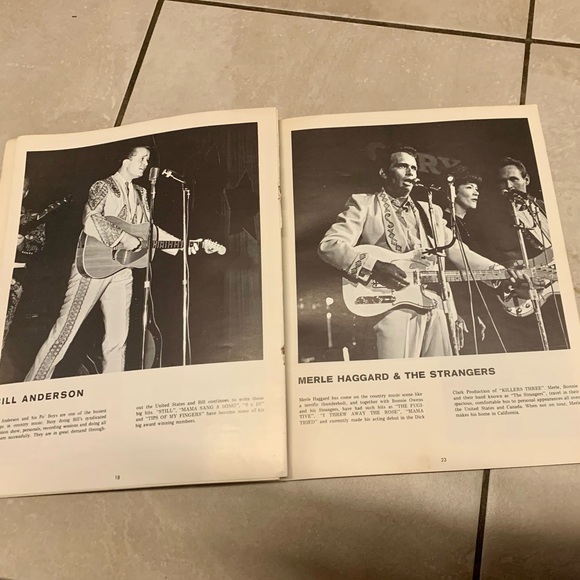 Lot of 4 vintage country music magazines with signatures - Picture 6 of 8